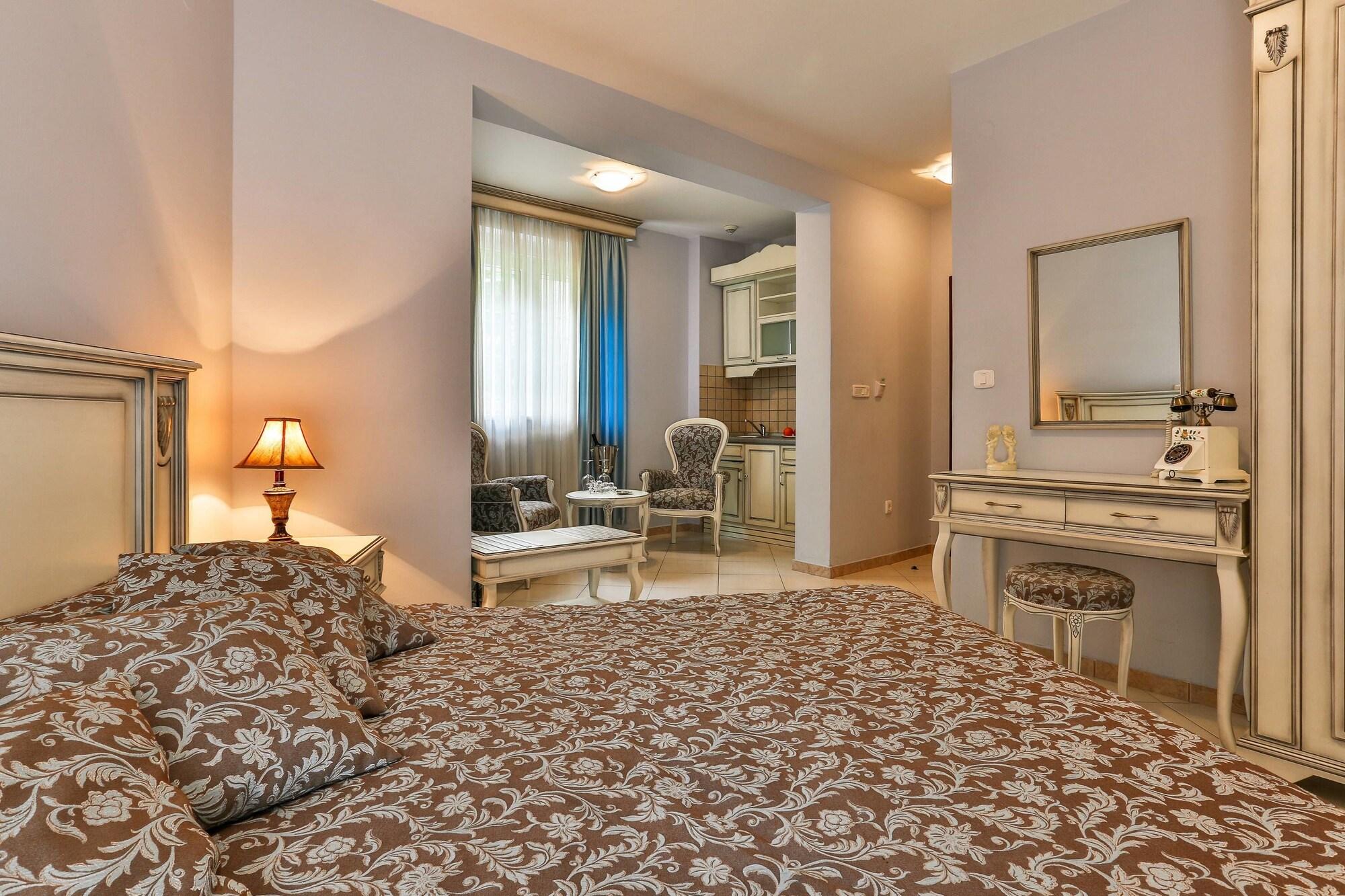 Villa Imperija Guesthouse 布德瓦 外观 照片