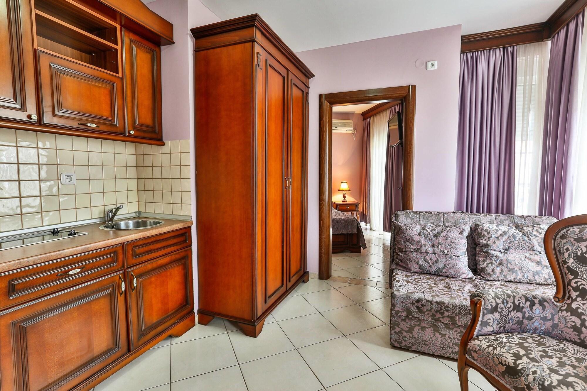 Villa Imperija Guesthouse 布德瓦 外观 照片
