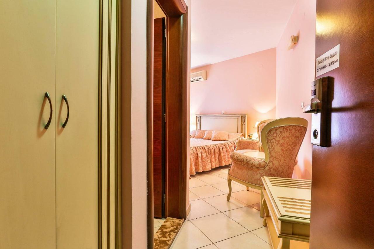 Villa Imperija Guesthouse 布德瓦 外观 照片